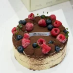 Berry Tiramisu (Round) - Image 3
